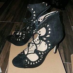 Rainbow cat high heels black